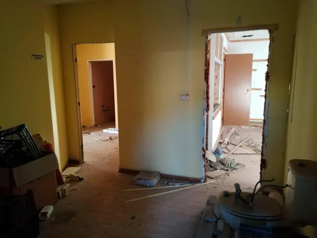 Amplia Nave Industrial en Algeciras - Oportunidad Única - foto 3
