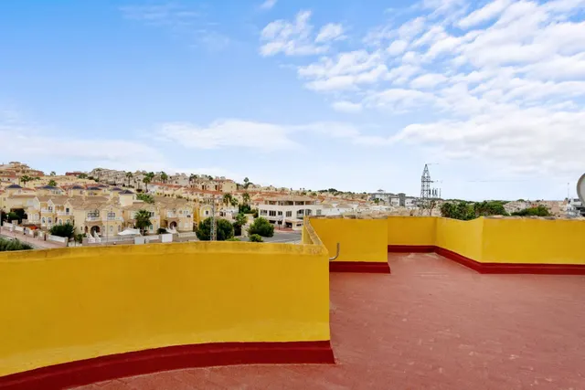 Gran apartamento en orihuela costa 2 hab, 1 baño — 12