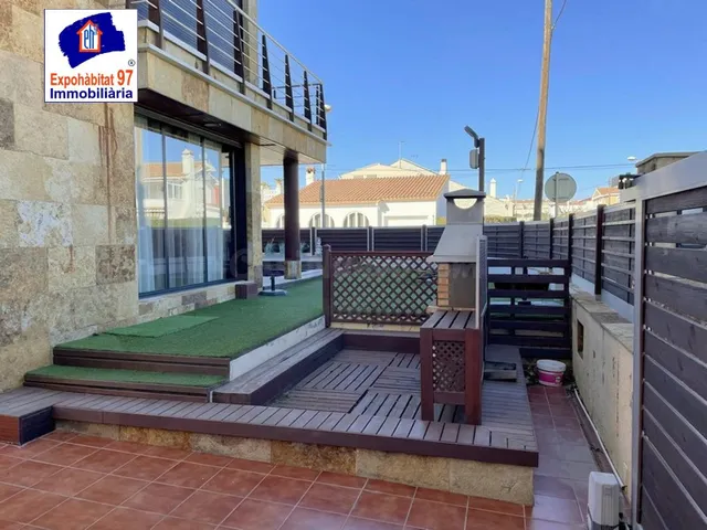 Casa/Chalet independiente En venta Calle lluís domènech i mo - foto 2