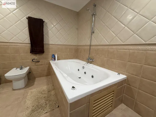 Chalet con 2 viviendas y amplia parcela en la Alcoraya — 6