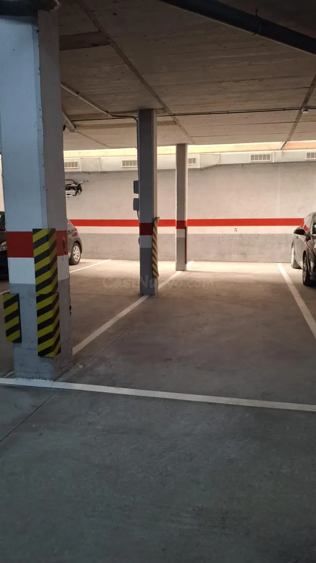 PAZAS DE APARCAMIENTO EN ALQUILER A PARTIR DE 100€ SENCILLAS - foto 5