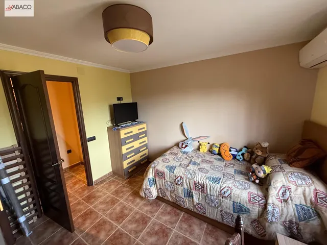 Chalet con 2 viviendas y amplia parcela en la Alcoraya — 27
