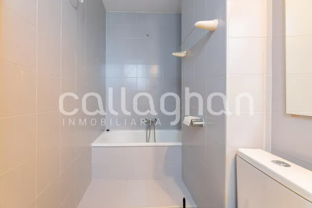 Vivienda única con vistas a la plaza de la Virgen — 48