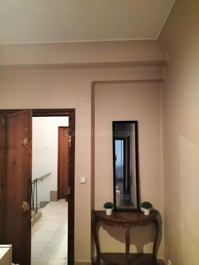 ALQUILER PISO PARA ESTUDIANTES 5 DORMITORIOS SERVICIOS CENTR - foto 4
