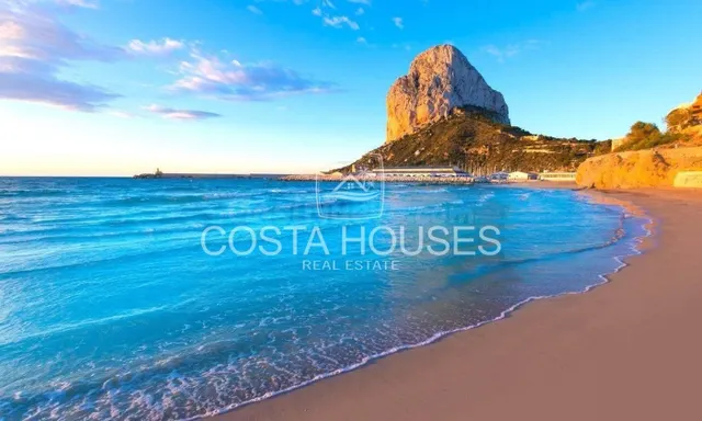 Nueva Construcción VILLAS de LUJO cerca del Mar en COSTA BLA - foto 3