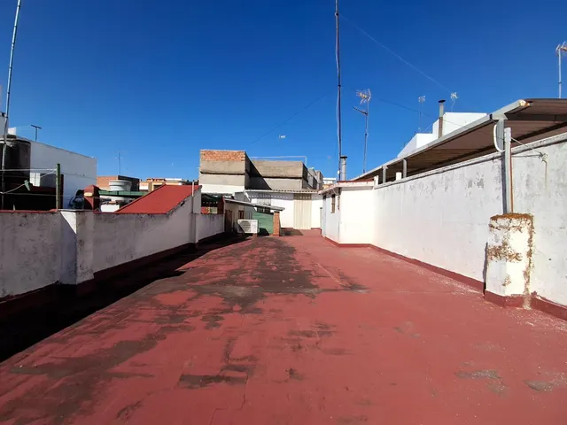 Casa con grandes posibilidades en Alzira – zona camilo dolz — 29