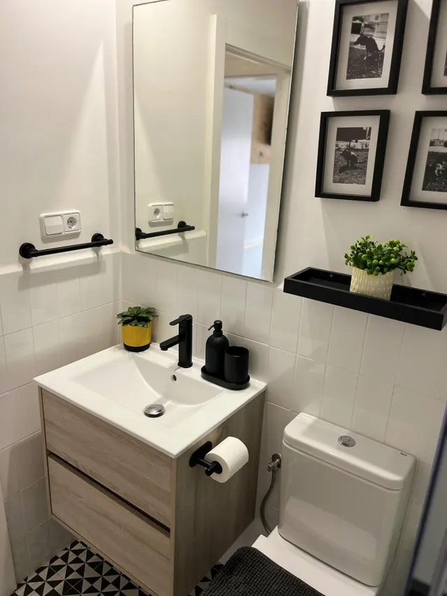 PISO REFORMADO de 3 dormitorios, con PATIO PRIVADO — 20
