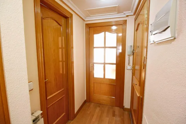PISO DE UNA HABITACIÓN CON ASCENSOR EN CARABANCHEL — 6