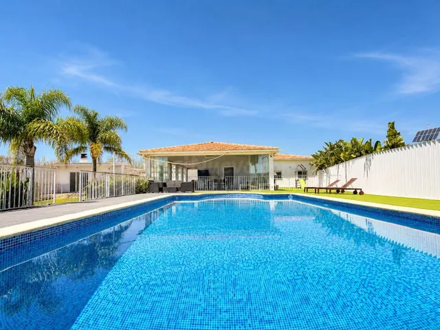 DOS CHALETS EN UNA MISMA FINCA: UN LUGAR PARA COMPARTIR VIDA - foto 2