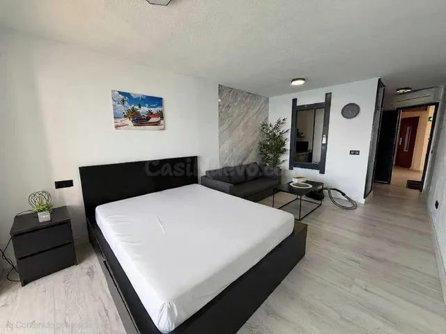 Estudio en venta en Primera linea de playa Levante - foto 2