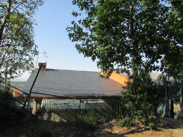 OPORTINIDAD DE INVERSOS DE DOS CHALETS EN PARCELA COMPARTIDA - foto 4