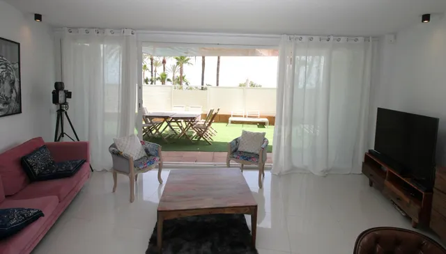 MAGNÍFICO APARTAMENTO CON DOS PLAZAS DE APARCAMIENTO EN PRIM - foto 3
