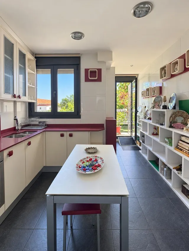 TU PEQUEÑO OASIS PRIVADO EN BEZANA — 7