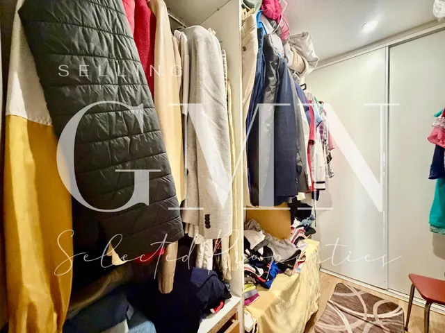 Piso 3 habitaciones 81m² en venta - Casco Antiguo — 22