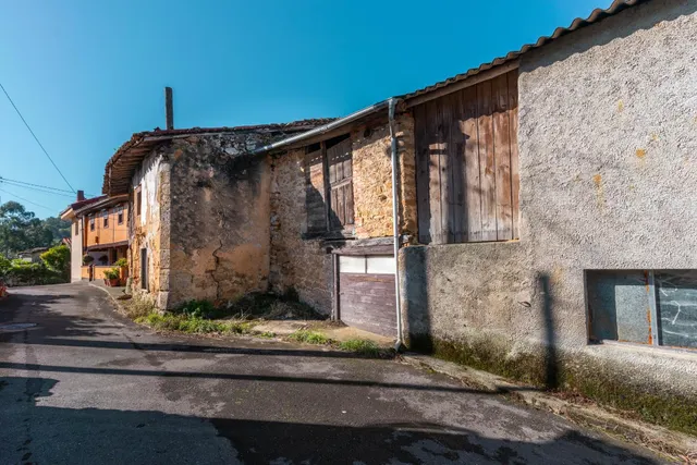 Casa totalmente reformada con finca y anexo para rehabilitar en L’Oteru, Piloña, muy cerca de Infiesto. — 45