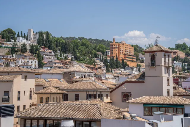 VENTA DE CÉNTRICO PISO CON LICENCIA TURÍSTICA - GRANADA — 31