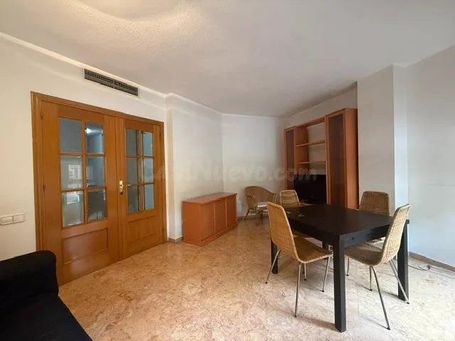 ALQUILER DE APARTAMENTO EN LA ZONA NUEVA DEL INFANTE - foto 3