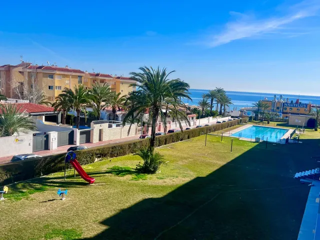 Apartamento reformado de 3 dormitorios 2 baños en punta prima (orihuela costa) — 21