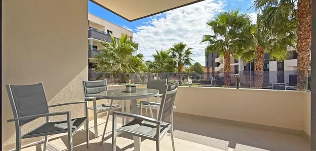 Apartamento 2 habitaciones 72m² en venta - PAU 8