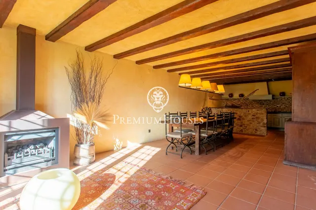 Casa en venta en Montornès del Vallès — 23