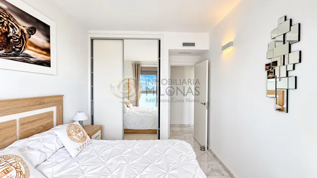 Exclusivo apartamento reformado en la planta 19 de torre lugano – Benidorm — 17