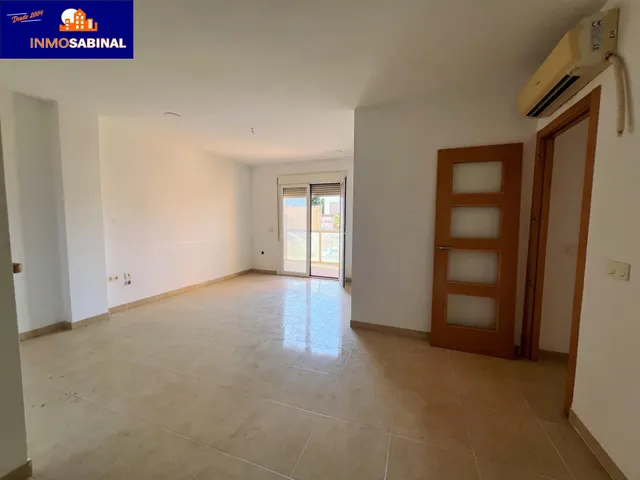 Acogedor Piso en Roquetas de Mar - Ideal para Familias. — 2
