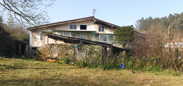 Casa y terreno de 3.000 m2. — 23