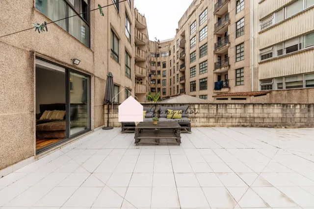 Piso con gran terraza. solo inversión. — 38