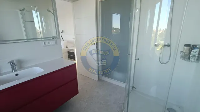 Chalet de altas calidades con vistas al mar — 31