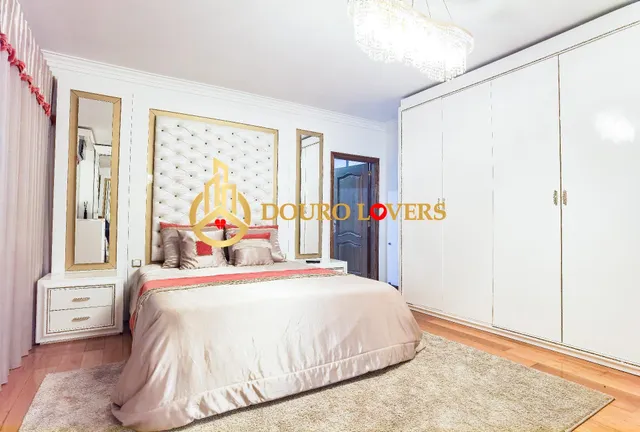Casa 4 habitaciones 573m² en venta - Ferreira — 24