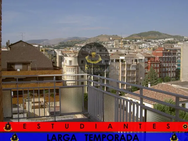 EST/ Ático de CUATRO dormitorios - foto 5