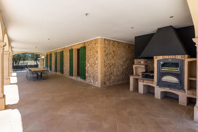 Finca Rústica en Algaida con piscina, privacidad y carácter mallorquín — 42