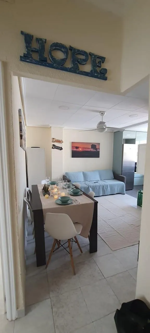 Fantástica vivienda reformada. junto a la playa. ideal para vivir o como inversión — 18