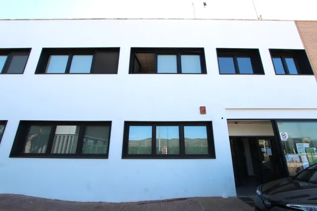 REF. 072 - ALQUILER CASA PLANTA BAJA EN RIBERA DE CABANES — 48