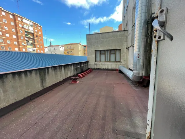 Despacho 268m² en alquiler - Paseo Zorrilla — 36