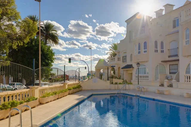 Venta Apartamento, Playa de Los Locos,  Primera línea de playa Torrevieja piscina comunitaria — 10