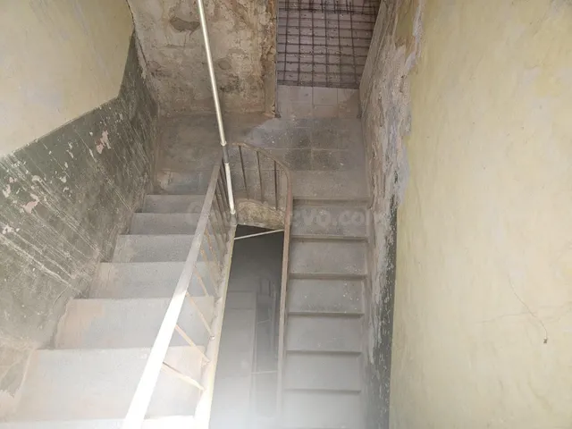 3 Casas de pueblo en una completamente a reformar en Masllor - foto 5
