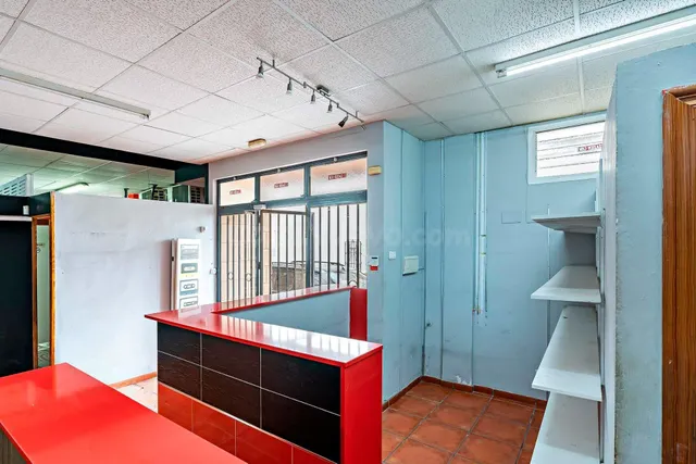 Local comercial 300m² en venta - Ejido sur — 22