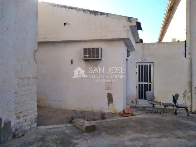 VENTA DE NAVE EN TORRELLANO — 33