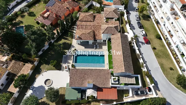 Chalet 6 habitaciones 933m² en venta - Marbella — 24