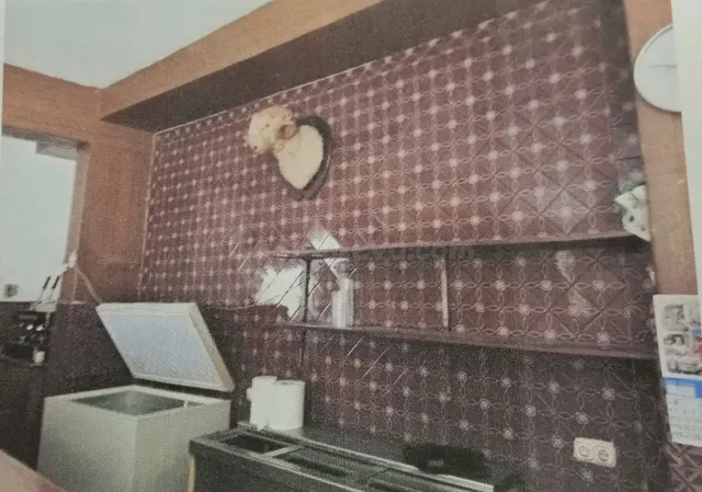 Local comercial/bar de 2 plantas en Torre de Santa María - foto 4