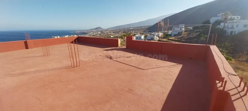 Tenerife. IGUESTE DE CANDELARIA | casa adosada | 2 dormitorios|  UNA SOLA  PLANTA | 127 m2 | Terraza+azotea| VISTAS | POSIBILIDAD DE AMPLIACIÓN
