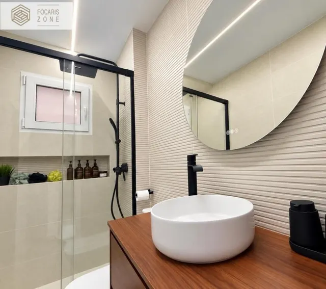 Vivienda renovada, funcional y rodeada de la auténtica esencia de Málaga — 13