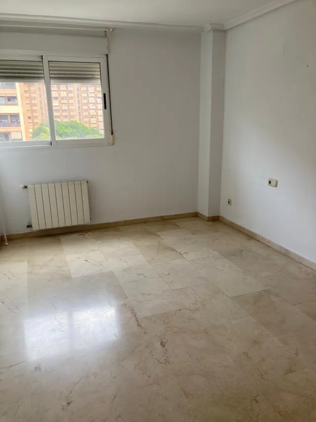 PISO DE 3 habitaciones CON TERRAZA, PISCINA Y GARAJE — 9