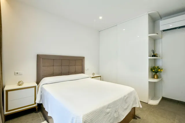 Piso 2 habitaciones 110m² en venta - Arxiduc — 17