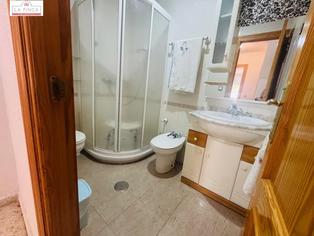 Vivienda de 1 dormitorio cerca del centro — 16