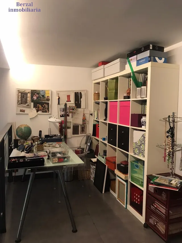 Vivienda SINGULAR en el centro de Logroño.Planta baja, más dos. Terraza de sesenta metros y jardin con pozo. — 39
