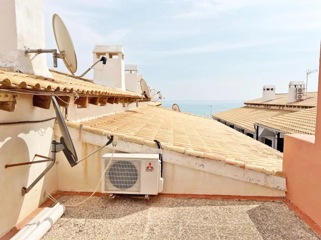 Apartamento muy cerca del mar — 24