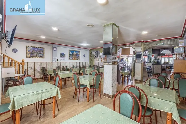OPORTUNIDAD DE INVERSIÓN: RESTAURANTE EN FUNCIONAMIENTO + VI - foto 4