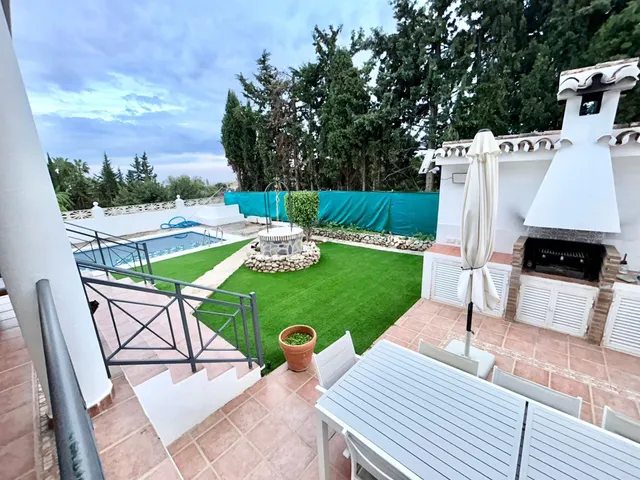 Fantástica villa mediterránea en venta — 8